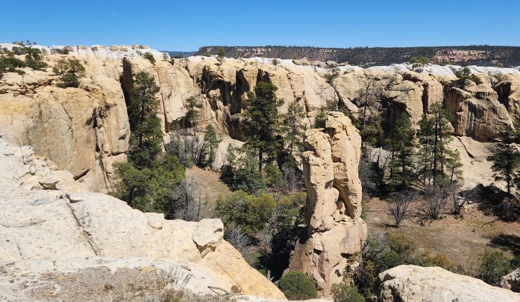 El Malpais and El&nbsp;Morro